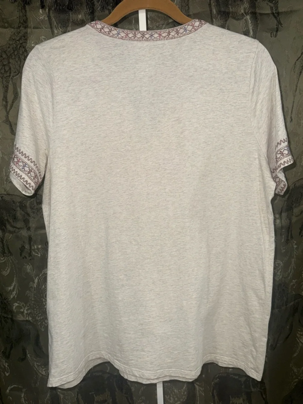 Cream Embroidered V-Neck Tunic Top with Blue Floral Accents - Picture 2 of 4